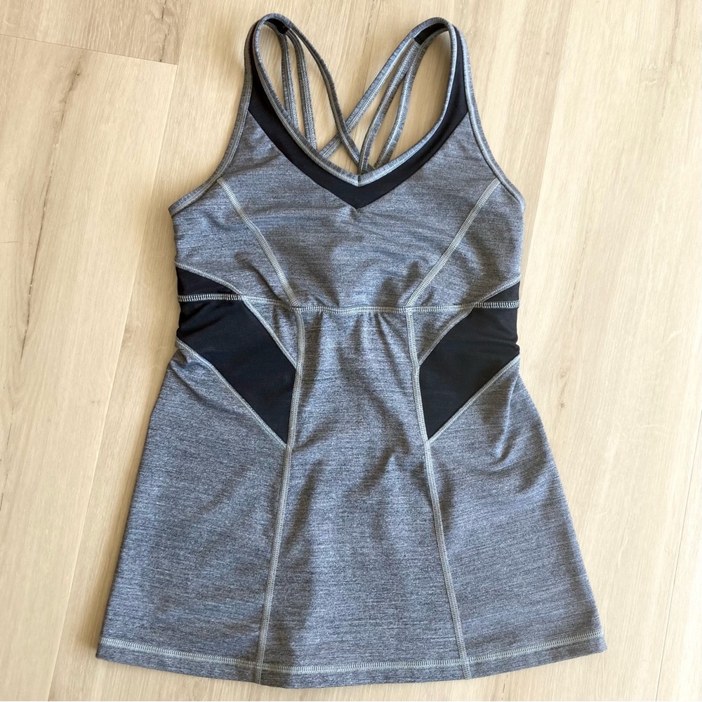 lululemon athletica Strap It Like It's Hot tank gray/black size 6